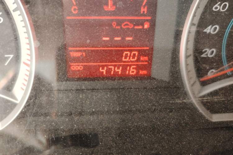 Used Bestune B50 2012 1.6L manual fashion version Odometer Close Up