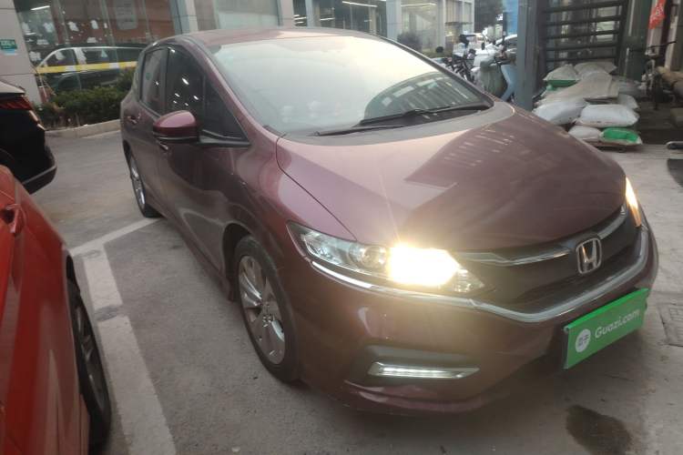 Used Honda Jade 2017 1.8L automatic Comfort version 5 seats
