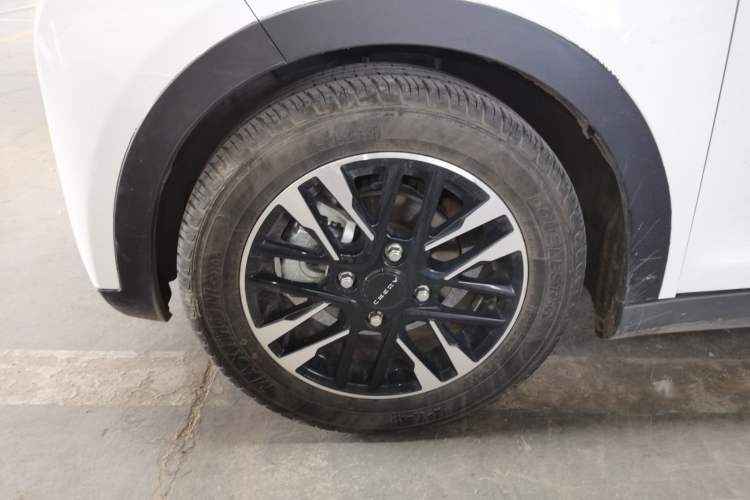 Used Chery Little Ant 2022 Sweet Pink Edition Half-Sugar Version Lithium Iron Phosphate 30 kW 301 km Left Front Wheel Hub