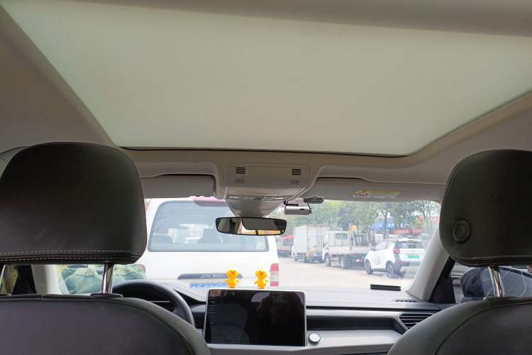 Used Volkswagen Tayron 2023 280TSI Two-Wheel-Drive Luxury Plus Advanced Version
