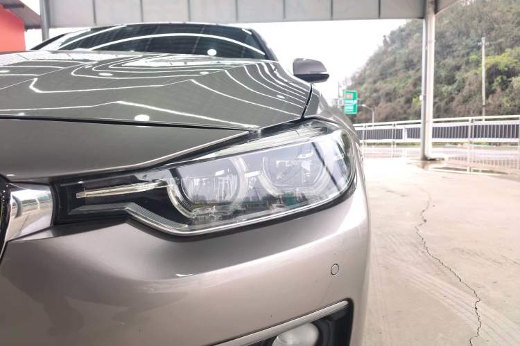 Used BMW 3 Series 2016 316Li Fashion Model
