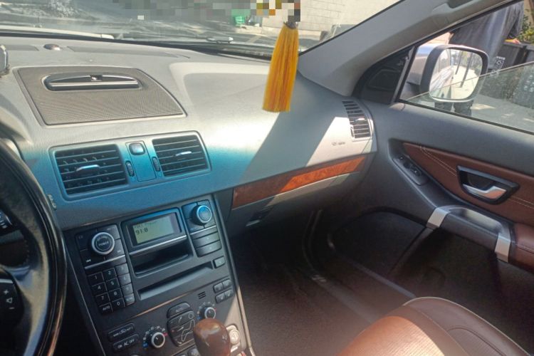 Used Volvo XC90 2013 2.5T T5 Executive Upgrade Edition Audio And AC Panel