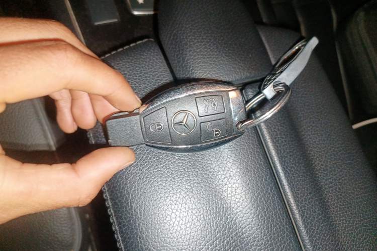 Used Mercedes-Benz E-Class 2015 Revised E 260 L Sporty and Stylish Edition