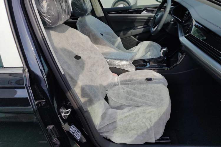 Used Volkswagen Passat 2026 Model, Outstanding 380TSI Longteng Edition
