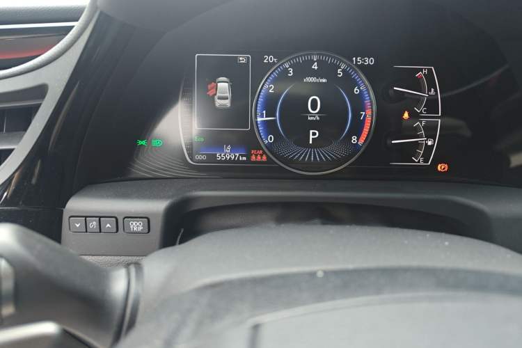 Used Lexus ES 2022 200 Excellence Edition Odometer Close Up