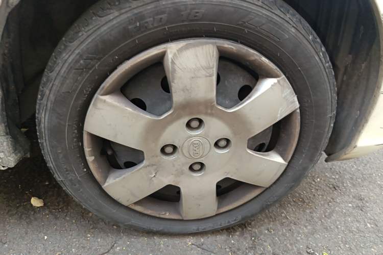 Used BYD F0 2015 1.0L AMT XuanKu Model Right Front Wheel Hub