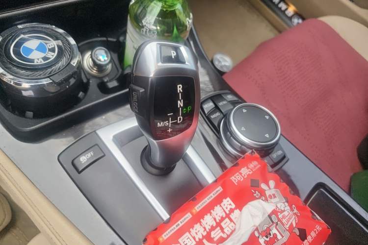 Used BMW 5 Series 2011 523Li Luxury Model