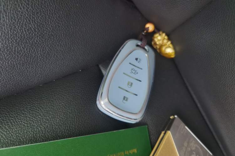 Used Chevrolet Malibu XL 2022 Redline 550T Automatic Sport Edition Vehicle Key