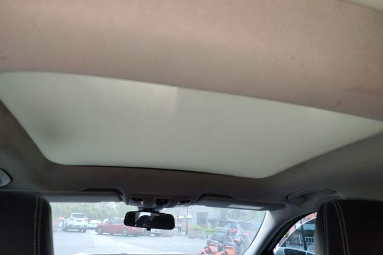 Used Mercedes-Benz GLA 2017 GLA 220 4MATIC Fashion Model
