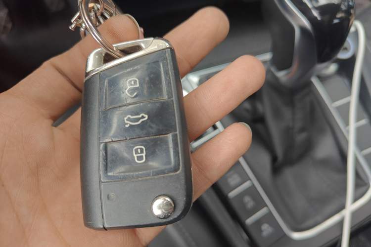 Used Volkswagen Sagitar 2021 280TSI DSG Luxury Smart Connectivity Edition