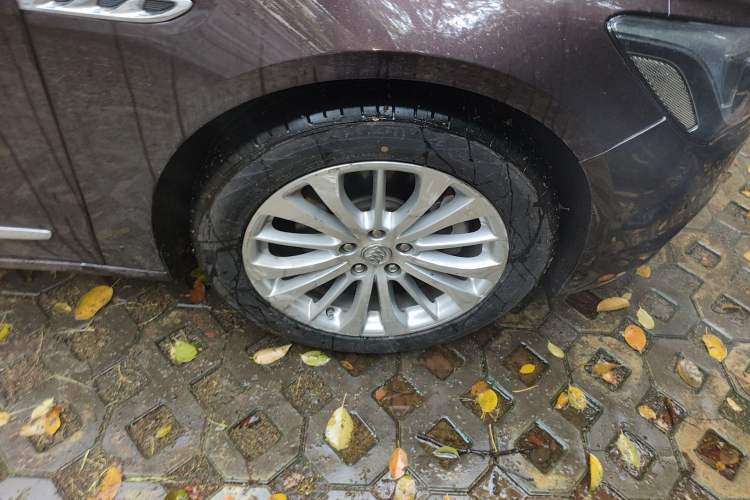 Used Buick LaCrosse 2016 28T Premium Edition