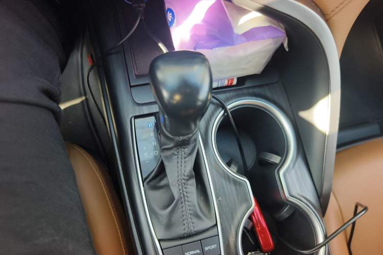 Used Toyota Camry 2021 2.5G Luxury Edition
