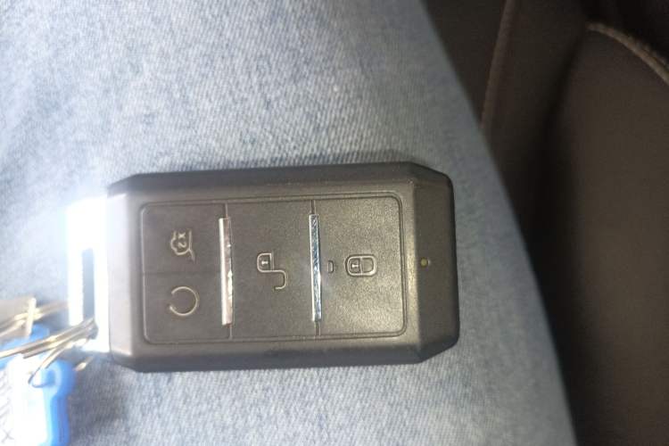 Used BYD Yuan New Energy 2019 EV535 Smart Connect Trendsetting Model Vehicle Key