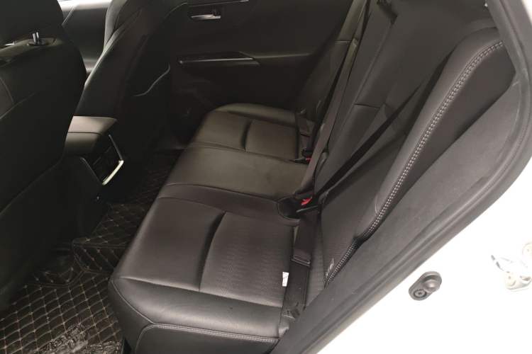 Used Toyota Venza 2022 2.0L CVT Two-Wheel Drive Prestige Edition
