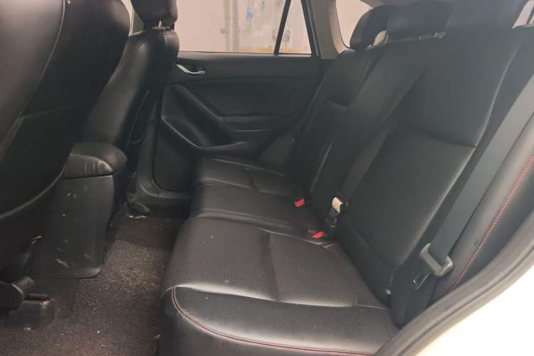 Used Mazda CX-5 2013 2.0L Manual Two-Wheel Drive Comfort Version Left Rear Seat