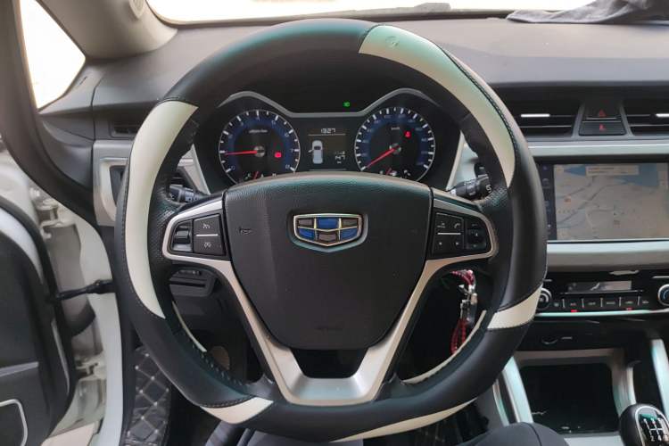 Used Geely Auto Vision X3 2017 1.5L Manual Luxury Model
