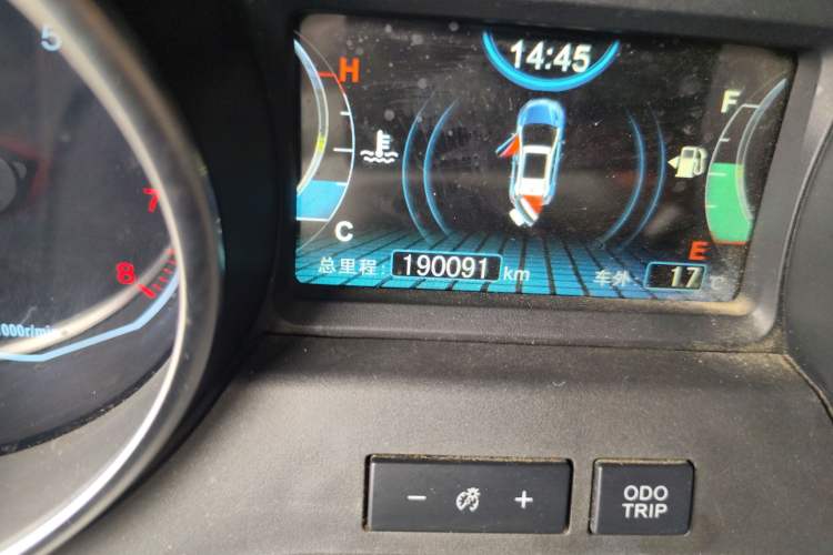 Used BYD Yuan 2016 1.5L Manual Luxury Version
