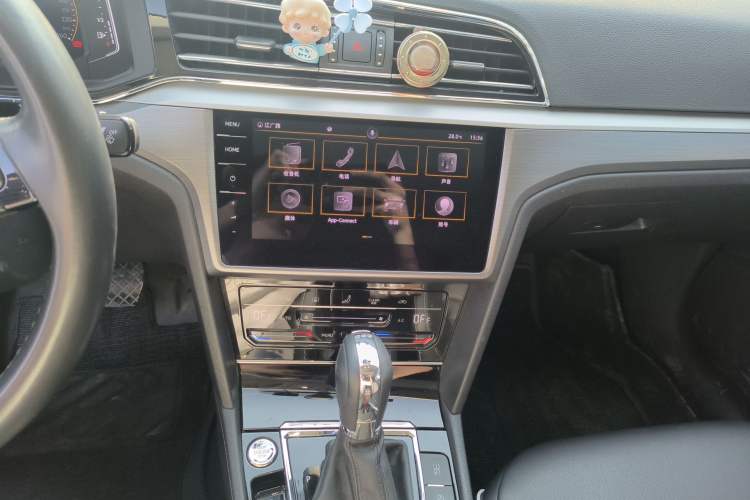 Used Volkswagen Lamando 2021 Revised Version 280TSI DSG Comfort Edition
