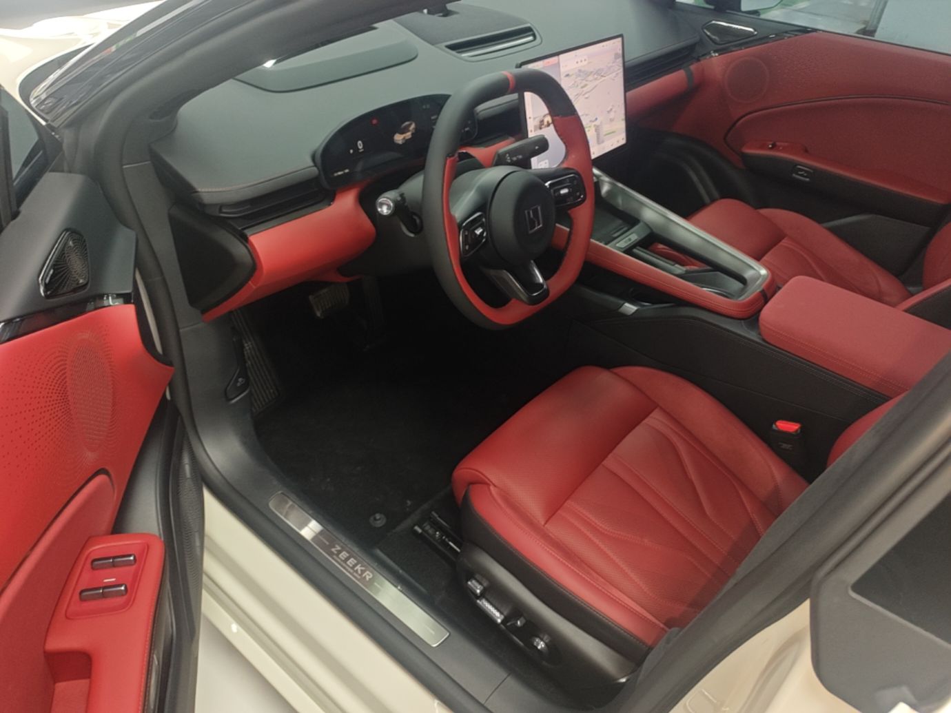 Zeekr 007GT 2025 Long-Range Rear-Wheel Drive Intelligent Driving Version 100 kWh — снимка 18