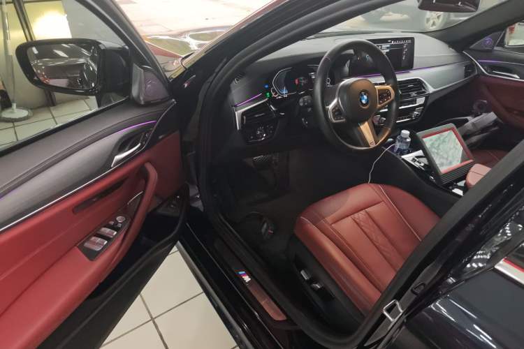 Used BMW 5 Series New Energy 2021 535Le M Sport Package
