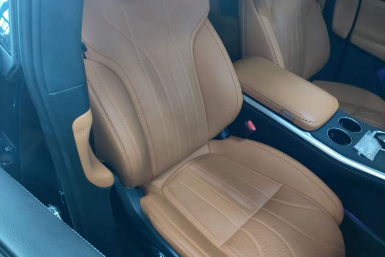 Used XPeng G9 2025 625 Long-Range Max
