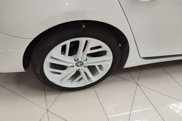 Used MG 6 New Energy 2020 1.5T Hybrid Leading Trendy Edition Exterior 5