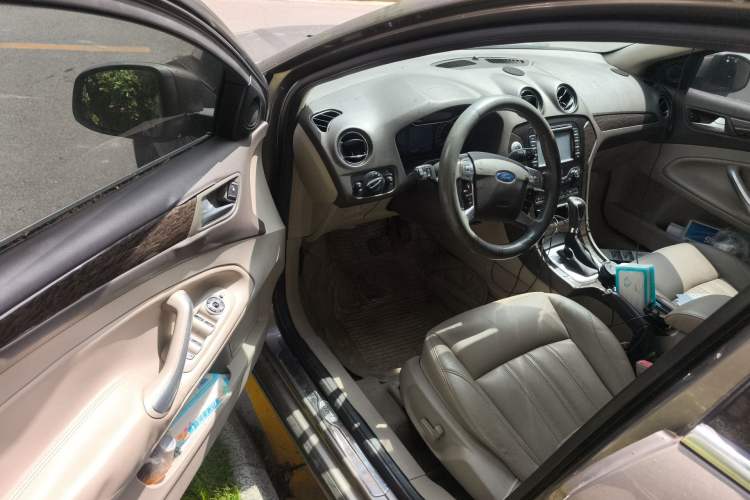 Used Ford Mondeo 2011 2.0L GTDi240 Luxury Sport Edition