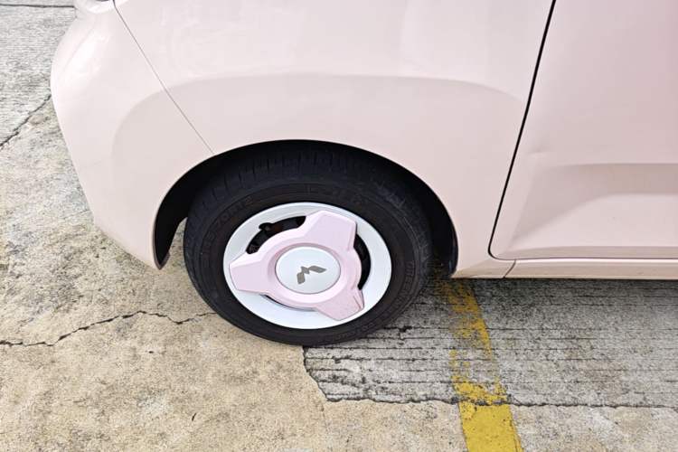 Used Wuling Hongguang MINIEV 2022 Macaron Premium Model – Lithium Iron Phosphate

