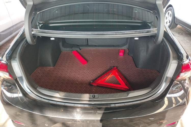 Used Buick LaCrosse 2021 652T Luxury Model