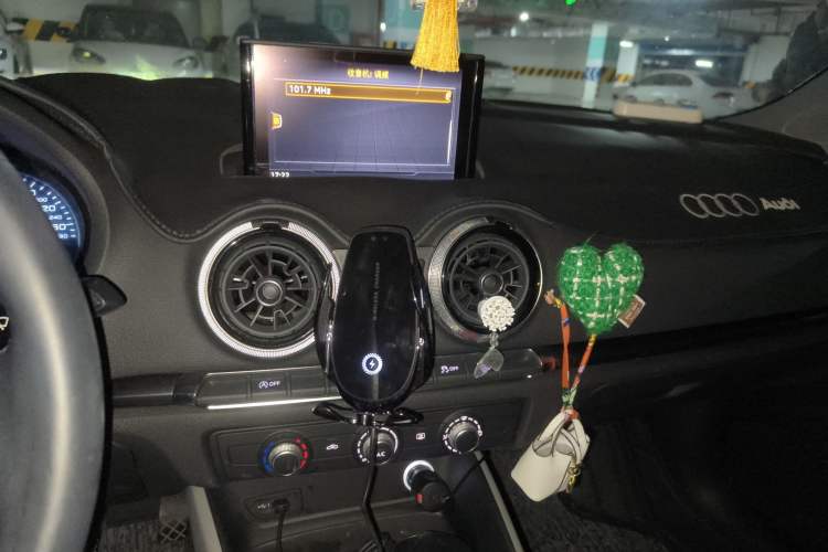 Used Audi A3 2020 Sportback 35 TFSI Fashion Edition China VI Emission Standard
