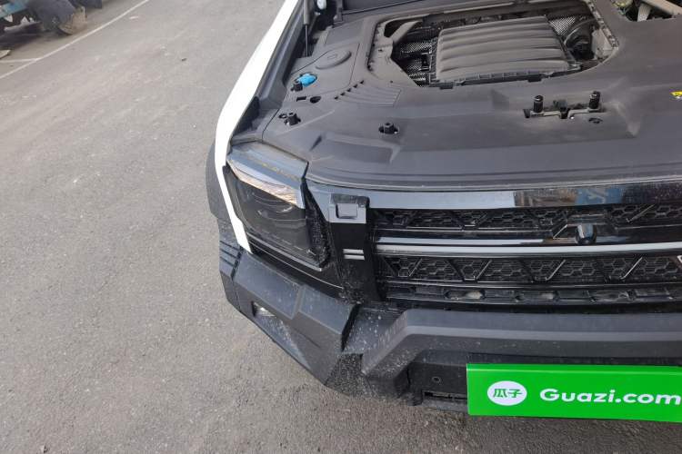 Used JETOUR Traveler 2025 2.0TD DCT Four-Wheel Drive Silver Dragon Wings Air
