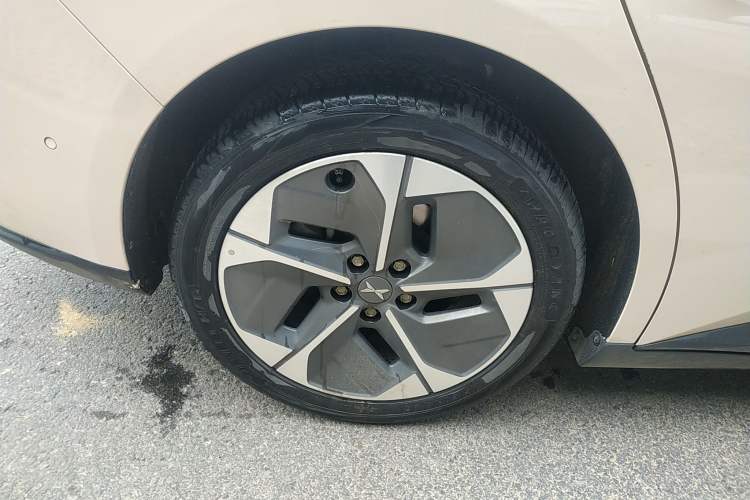 Used XPeng MONA M03 2024 620 with Ultra-Long Range