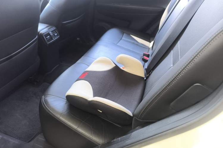 Used Nissan X-Trail 2019 2.0L CVT Smart Connect Comfort Edition 2WD Left Rear Seat