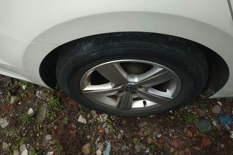 Used Volkswagen Lamando 2019 230TSI DSG Vision Edition China VI Standard Right Rear Wheel Hub