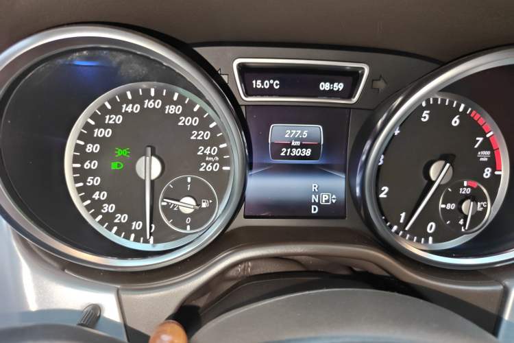 Used Mercedes-Benz M-Class 2014 ML 320 4MATIC
