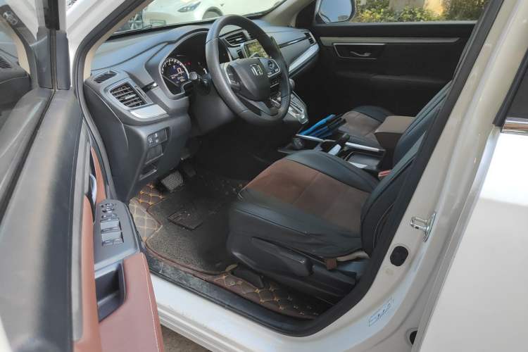 Used Honda CR-V 2017 240TURBO CVT 2WD Comfort Version Driver Seat