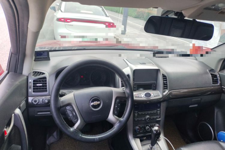 Used Chevrolet Captiva 2014 2.4L 4x4 Flagship Edition 7 Seats
