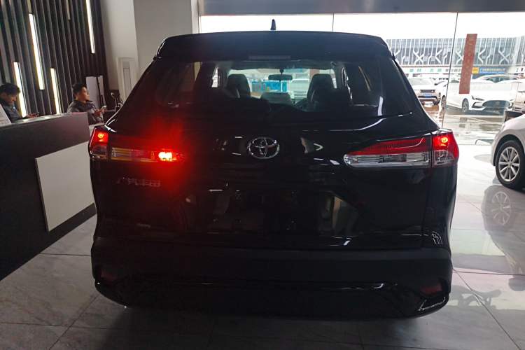 Used Toyota FRONTLANDER 2023 2.0L CVT Elite Edition
