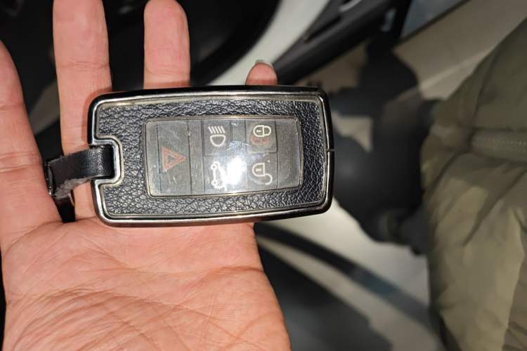 Used Land Rover Range Rover Velar 2024 S Model
