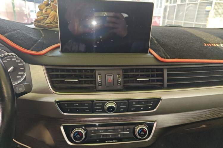 Used FORTHING Joyear X5 
