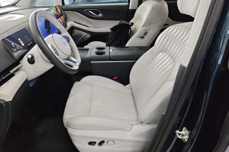 Used VOYAH Dream 2025 PHEV Four-Wheel-Drive Flagship Kunpeng Edition