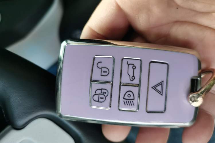 Used Land Rover Defender 2023 90 3.0T P400 XS
