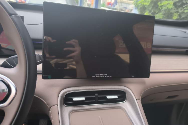 Used Chery Tiggo 8 PLUS 2025 290TGDI DCT Prestige 5-Seater