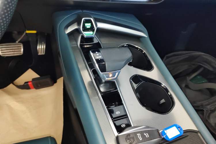 Used MG 7 2023 2.0T Automatic Trophy+ Ignition Glory Edition
