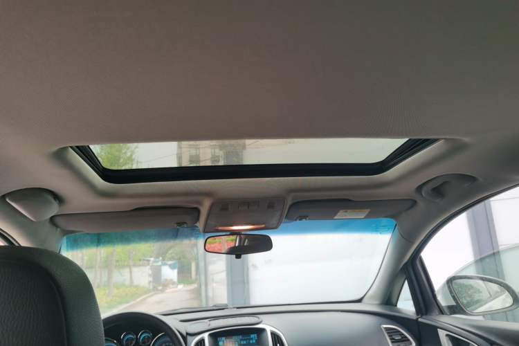 Used Buick GT 2014 XT 1.6L Automatic Fashion Edition