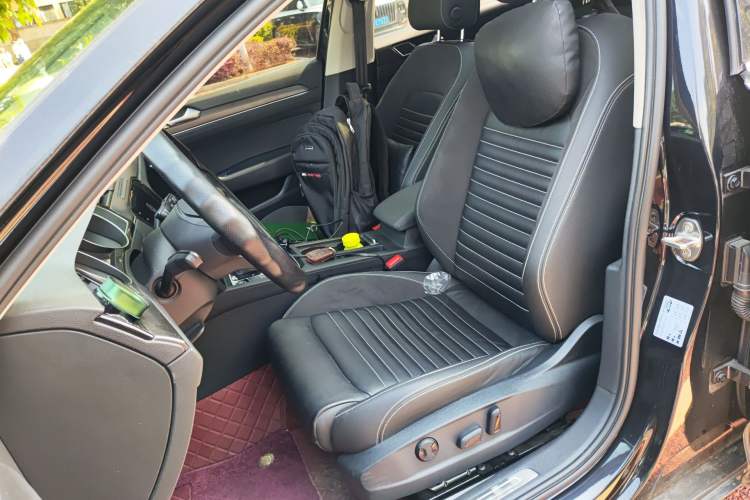 Used Volkswagen Magotan 2020 330TSI DSG Leading Model
