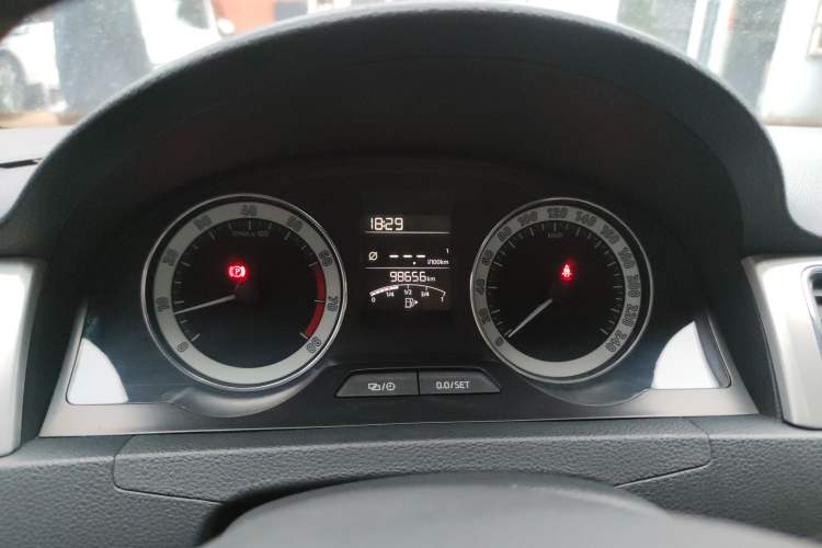 Used Skoda Rapid 2018 1.6L Manual Comfort Edition
