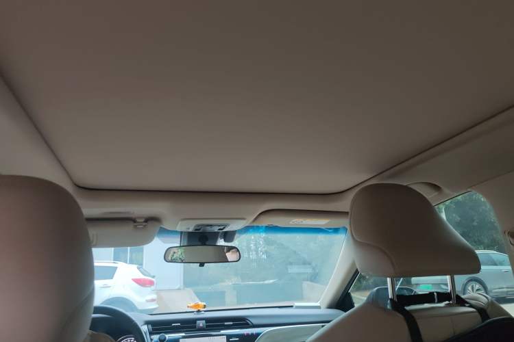 Used Toyota Camry 2018 Dual-Engine 2.5 HG Luxury Edition