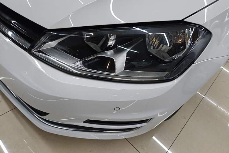 Used Volkswagen Golf 2017 230TSI Manual Comfort Edition – Celebrating Milestone of One Million Units
