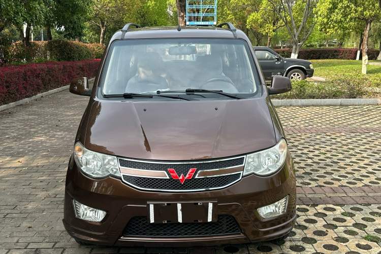 Used Wuling Hongguang 2016 1.5L Restyled S Comfort Version Front